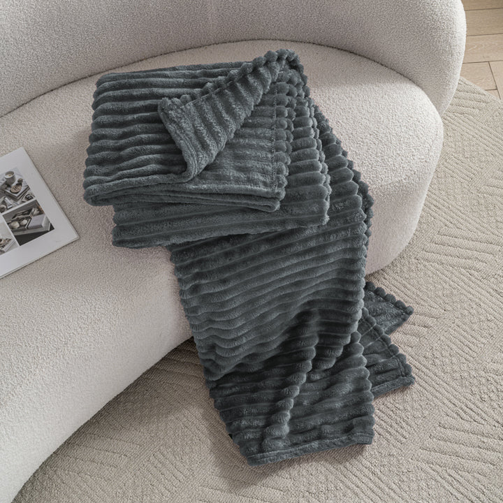 Celesta Gestreift Kuscheldecke - Superweiche Warme