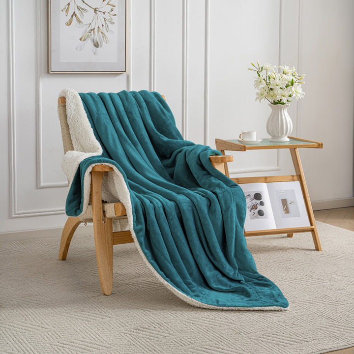 Celesta Sherpa Decke - Zweiseitige Super Flausch Fleecedecke