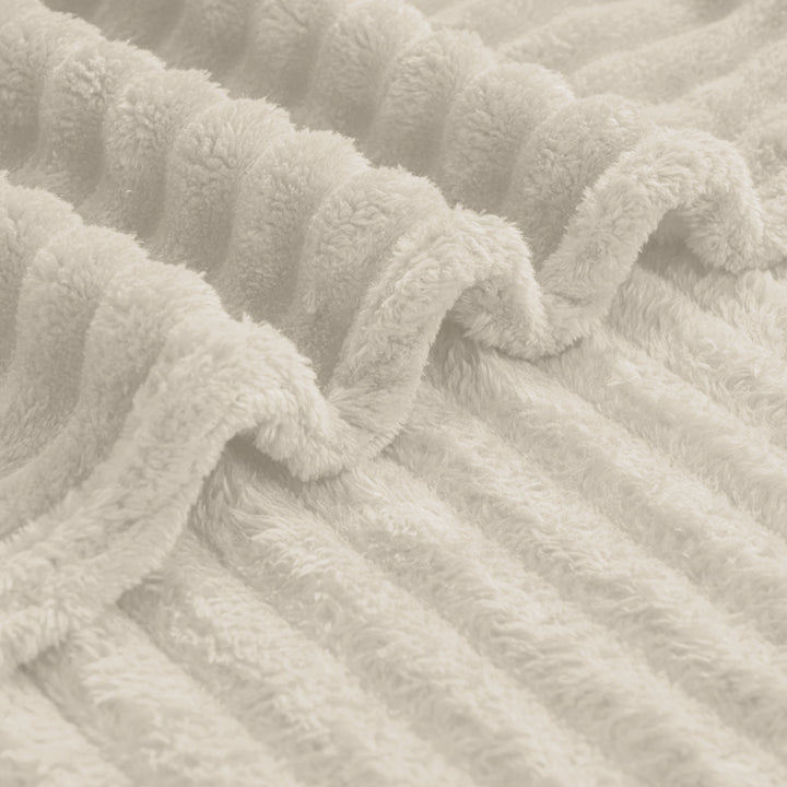Celesta Gestreift Kuscheldecke - Superweiche Warme
